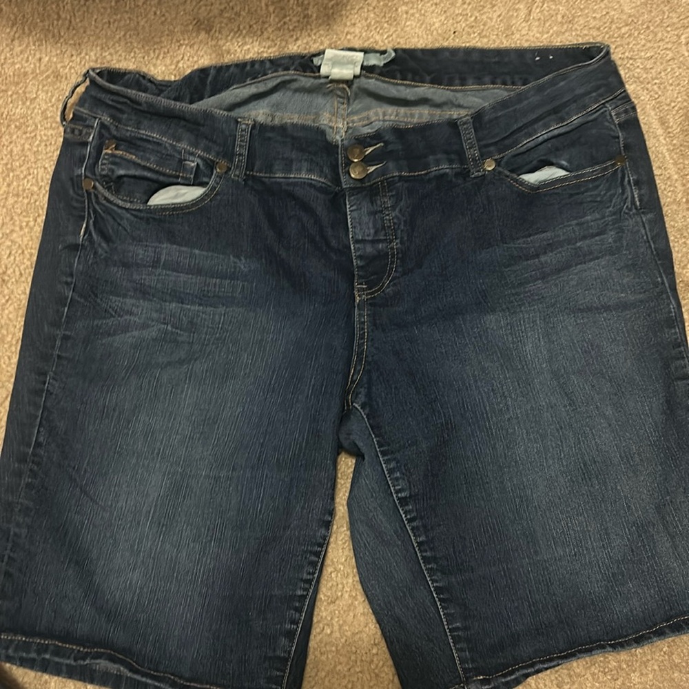 Jean Bermuda shorts